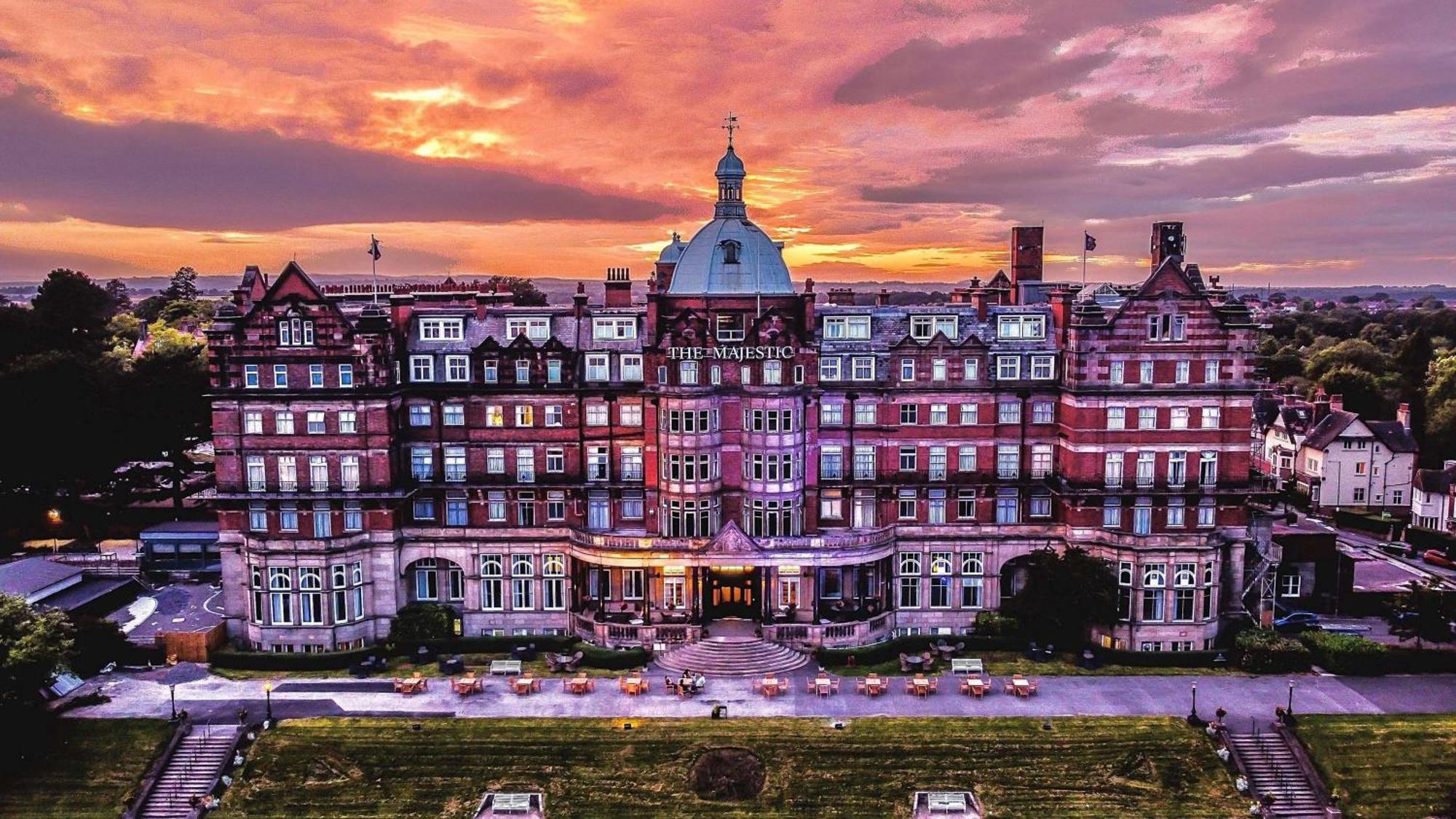 Hotel Doubletree By Hilton Majestic &